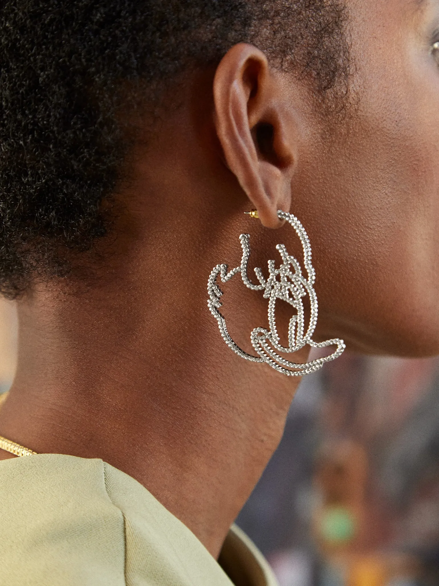 Daisy Duck Disney Outline Earrings - Daisy Duck