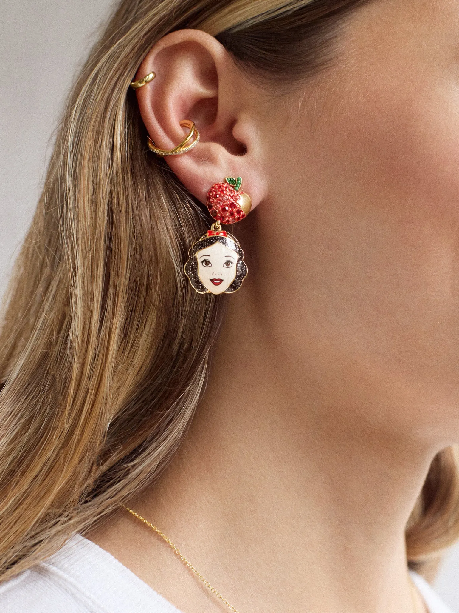 Disney Snow White Earrings - Red