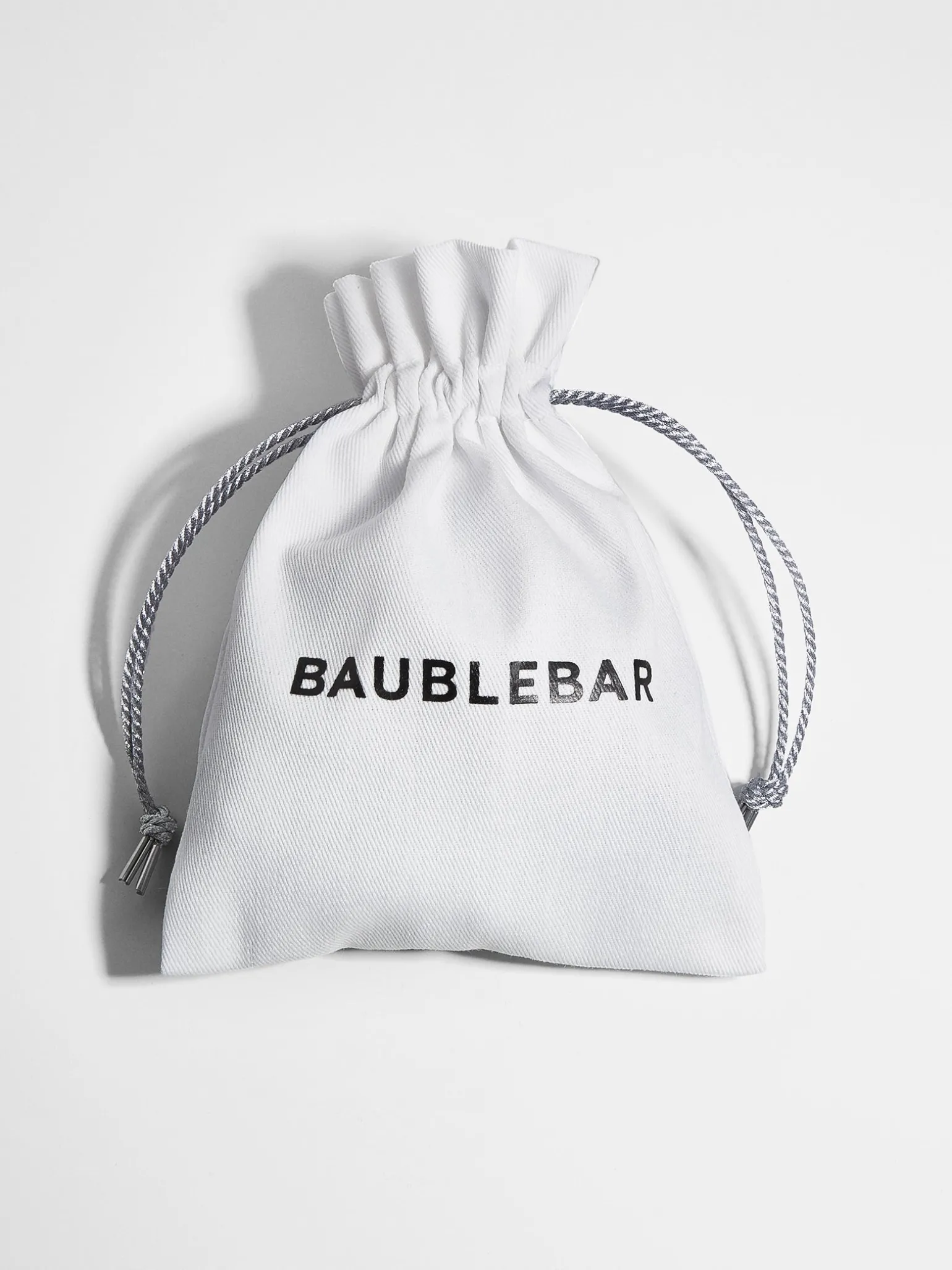 Medium White Pouch - Medium Pouch