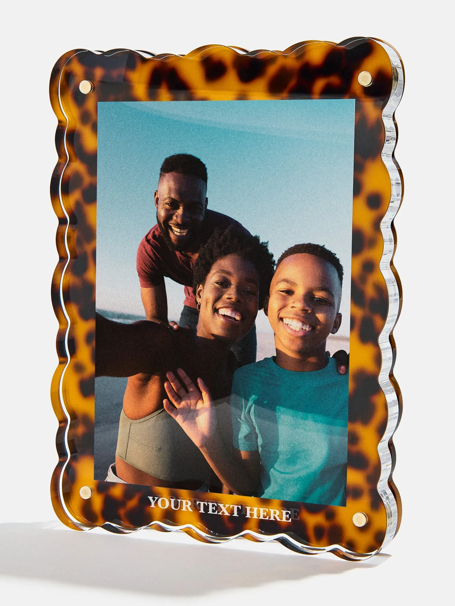 Picture Perfect Vertical Acrylic Frame - Scalloped Shape