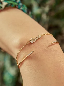 Sterling Silver Pavé Custom Nameplate Bracelet - Sterling Silver. Pavé Cubic Zirconia Stones