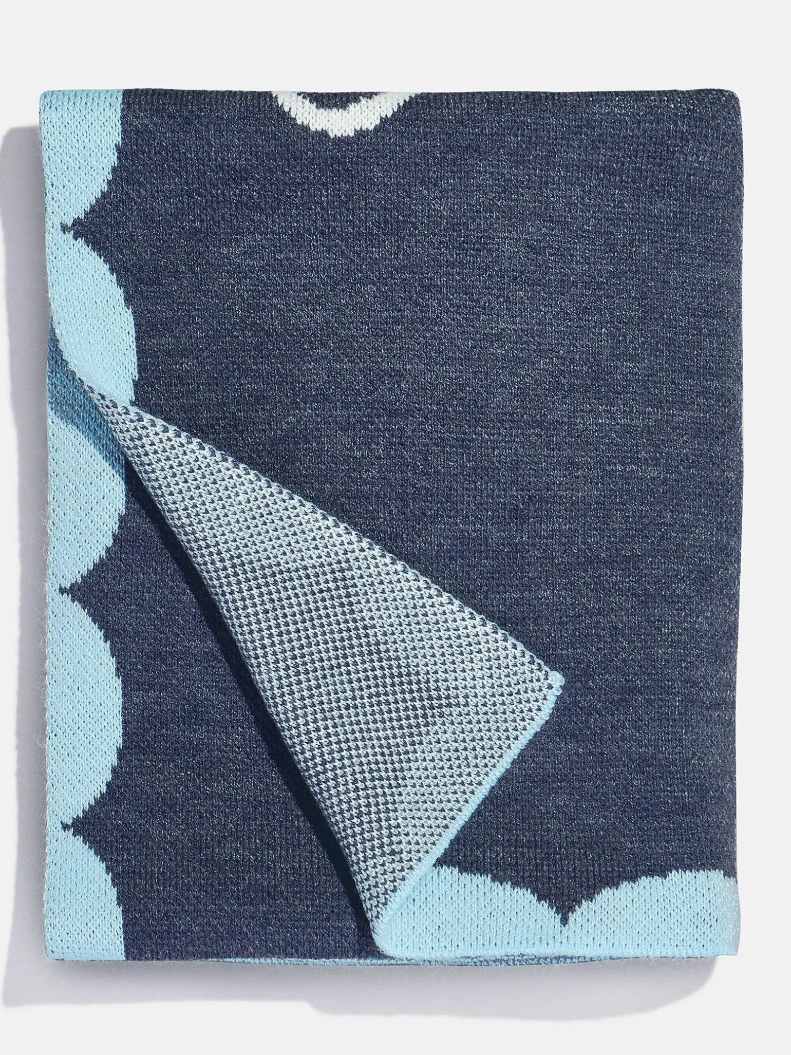 Subtly Scalloped Custom Blanket - Navy/Blue